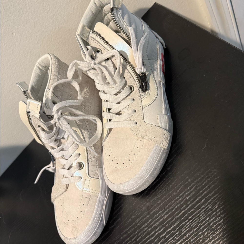 Vans White High-Top Sneakers with Side Zipper and Logo Insole